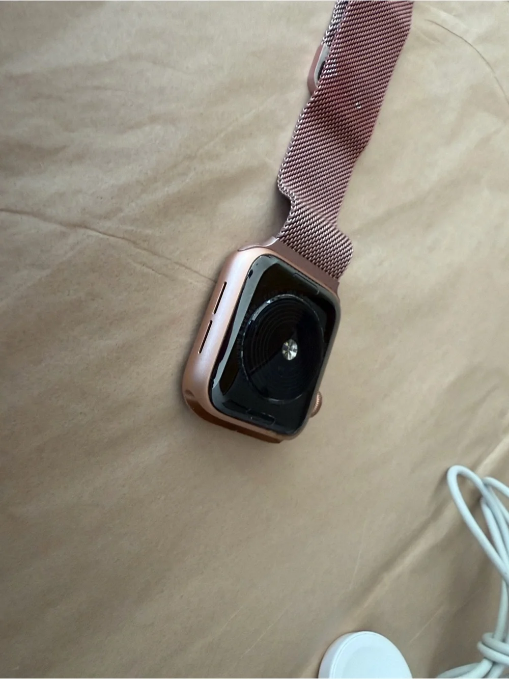 Apple Rose Gold Smartwatch with Rose Gold Milanese Band